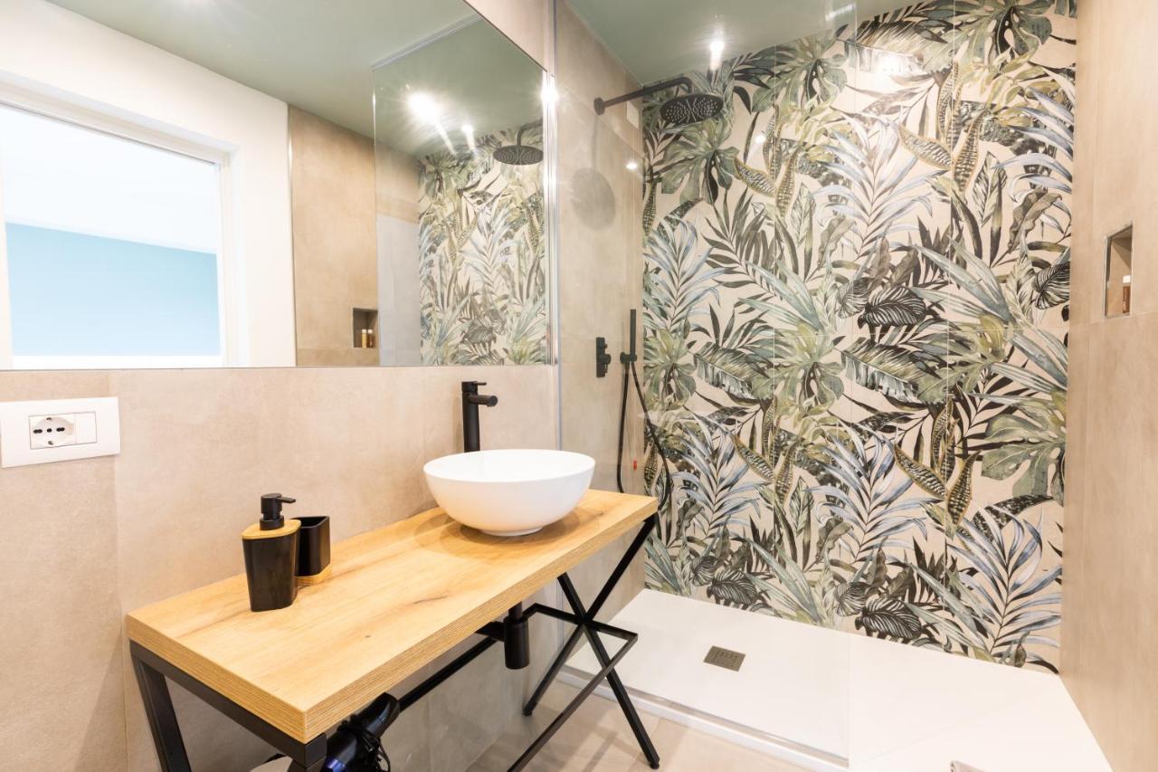 אולביה Molo Brin Rooms & Suites מראה חיצוני תמונה